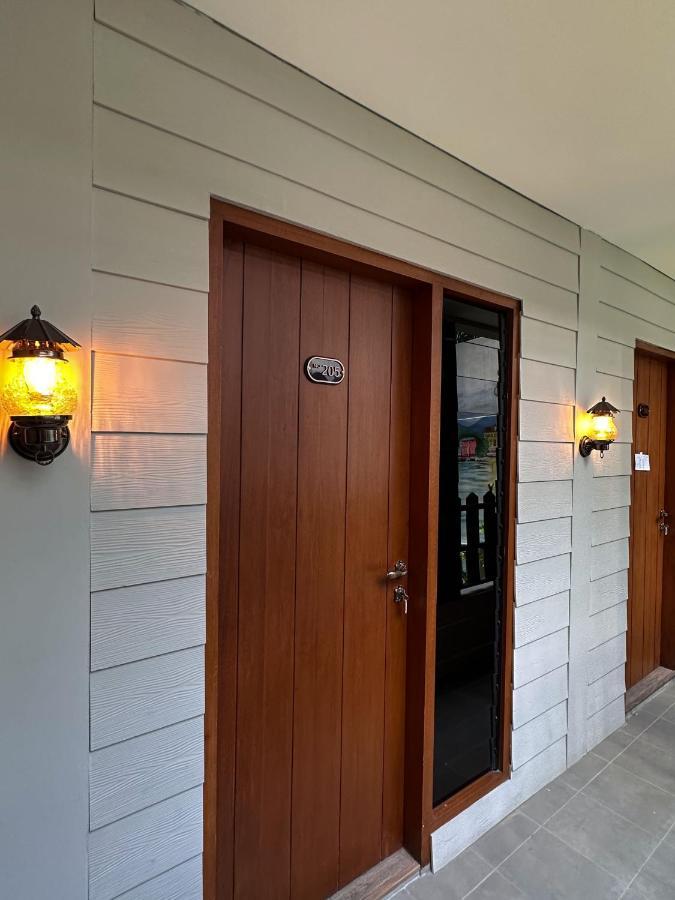 Lugano Arte Homestay Yakarta Exterior foto