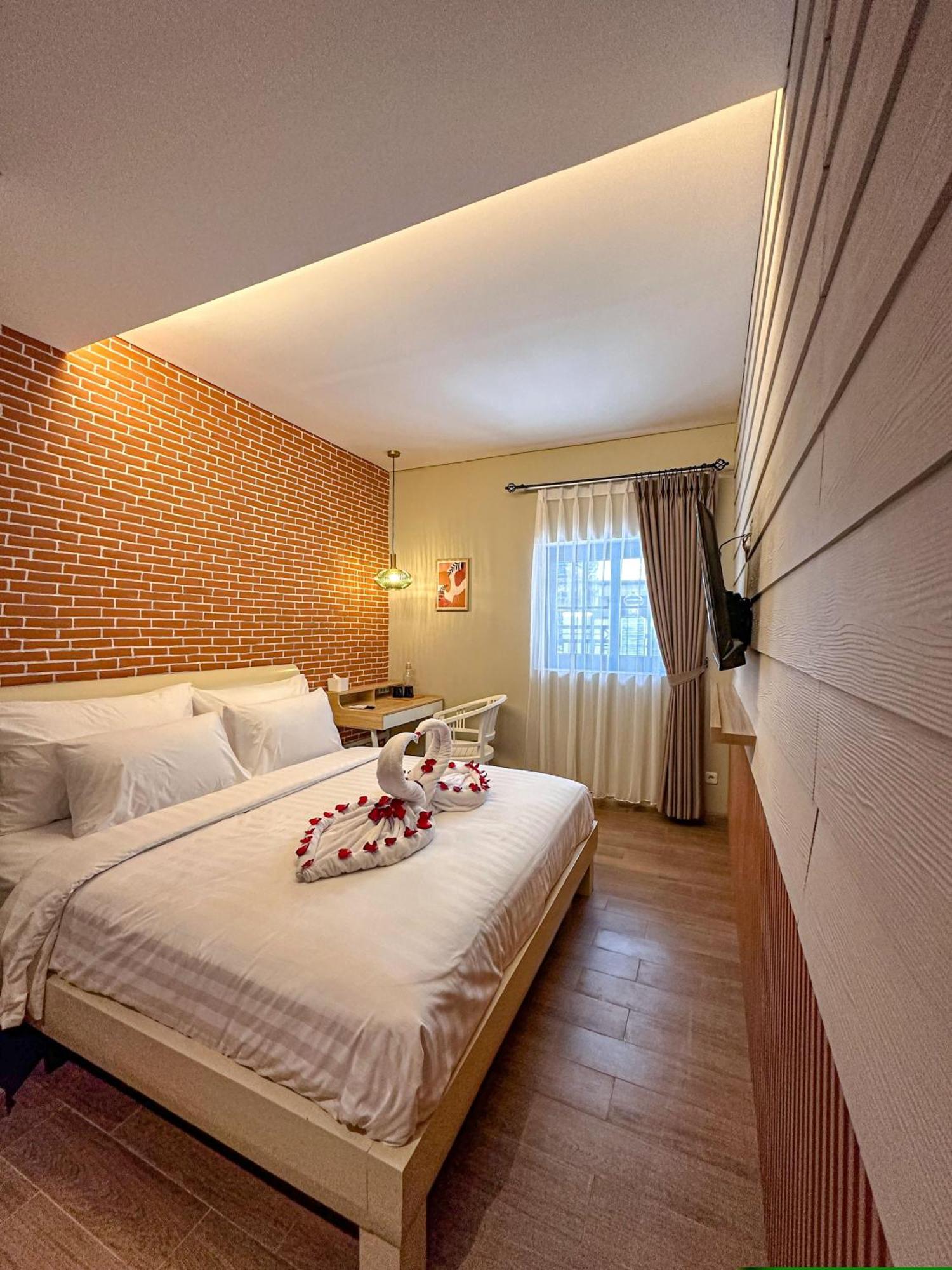 Lugano Arte Homestay Yakarta Exterior foto